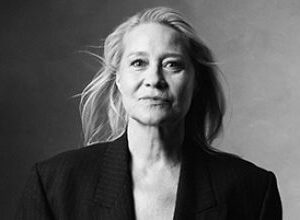 Trine Dyrholm [03-04-2027]